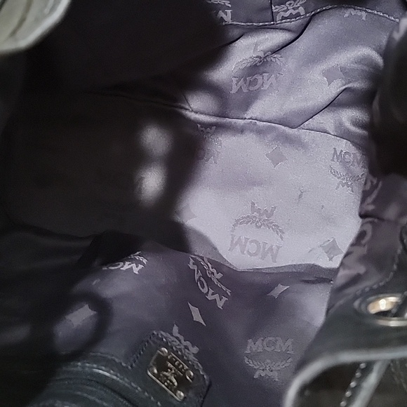 🌵MCM EUC Black Visetos Leather Drawstring Bucket Bag - Picture 13 of 14